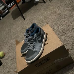 Jordan 1 low